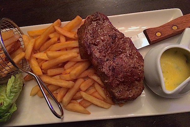 KIKI Manchester Steak