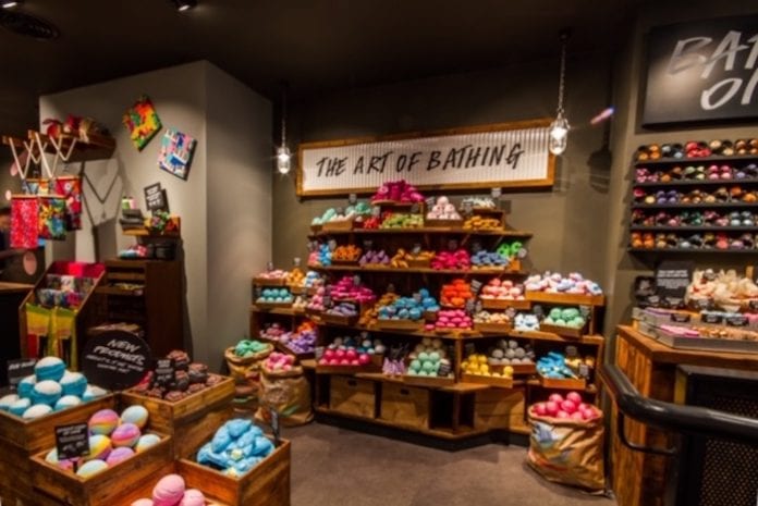 Lush Naked Store In Manchester What S The First Packaging Free Store In The Uk Really Like