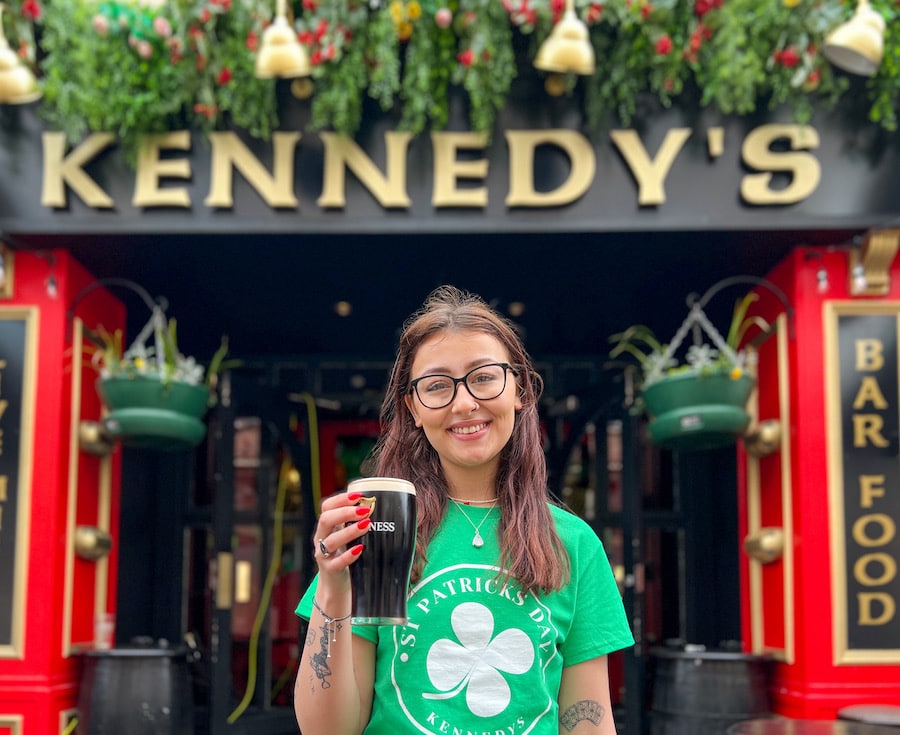 Kennedy’s Irish Bar in Altrincham pour the perfect Guinness