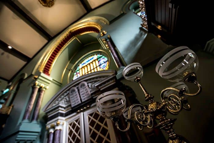 Manchester-Jewish-Museums-Spanish-and-Portuguese-synagogue-credit_-Chris-Payne